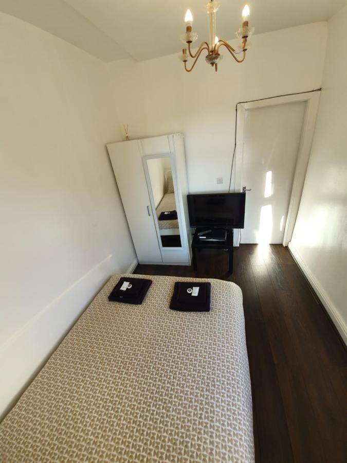 Regent Guest House バーンリー エクステリア 写真